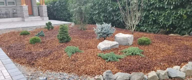 mulch install in Portland